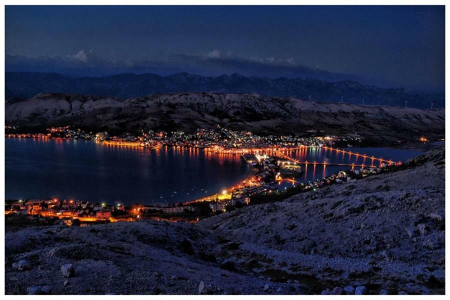Vila Nainer Pag Town Bagian luar foto